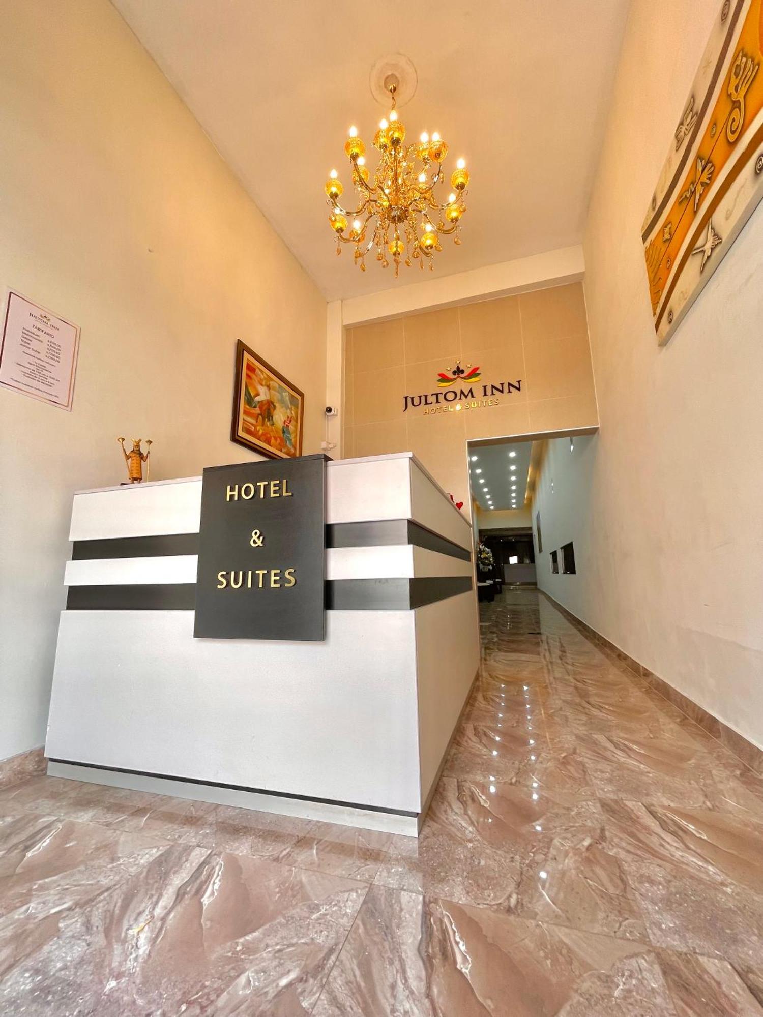 Jultom Inn Hotel & Suites Trujillo Eksteriør billede