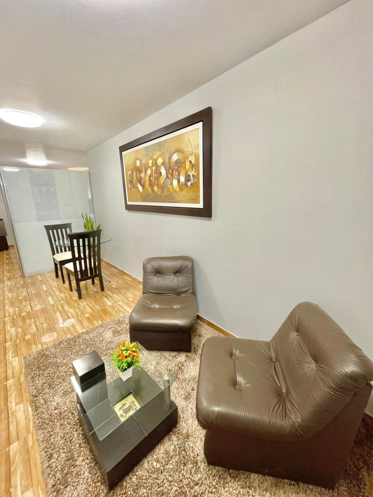 Jultom Inn Hotel & Suites Trujillo Eksteriør billede