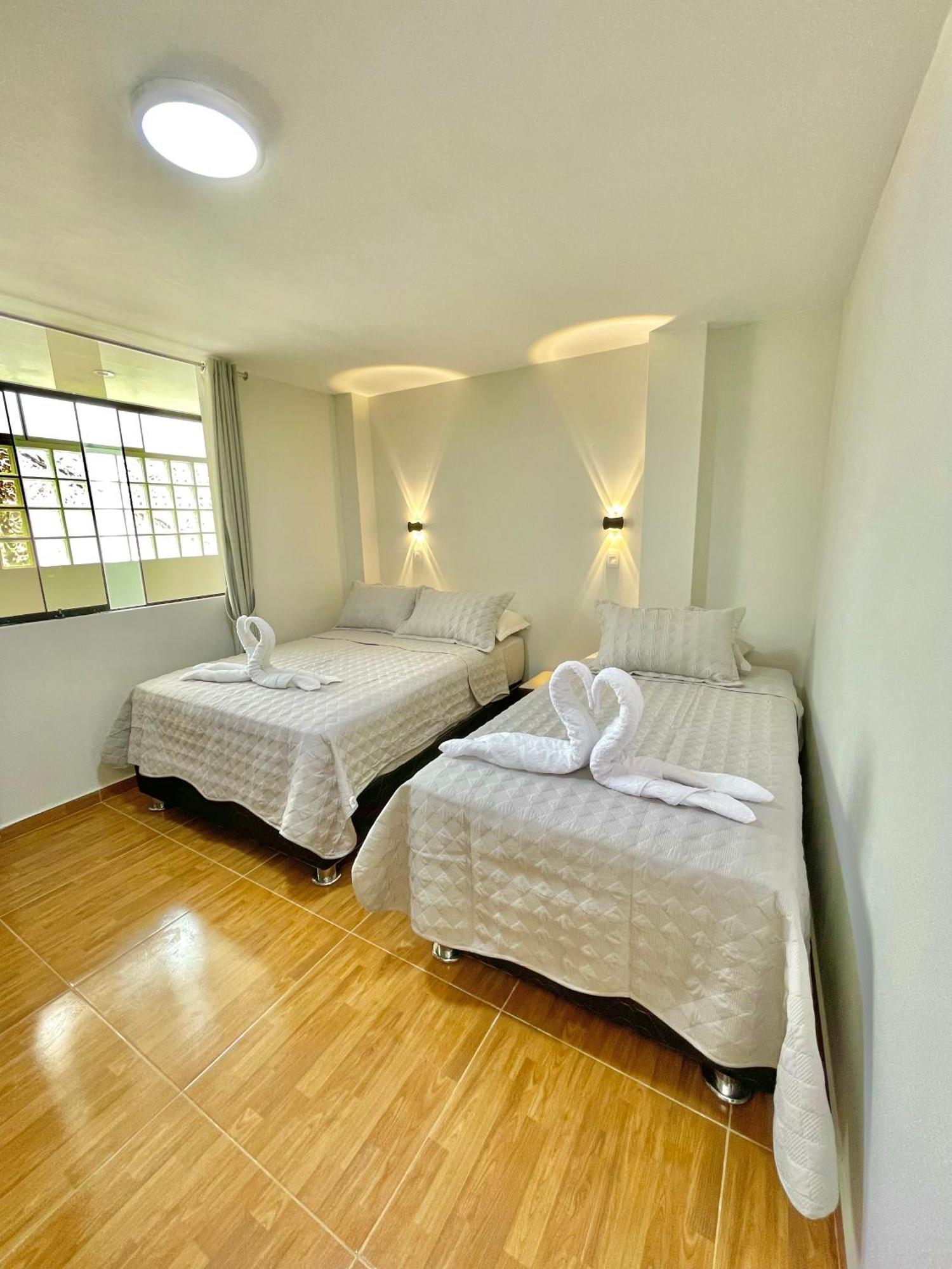 Jultom Inn Hotel & Suites Trujillo Eksteriør billede