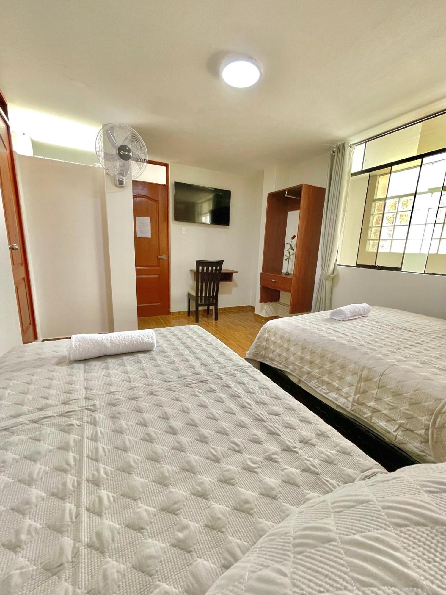Jultom Inn Hotel & Suites Trujillo Eksteriør billede